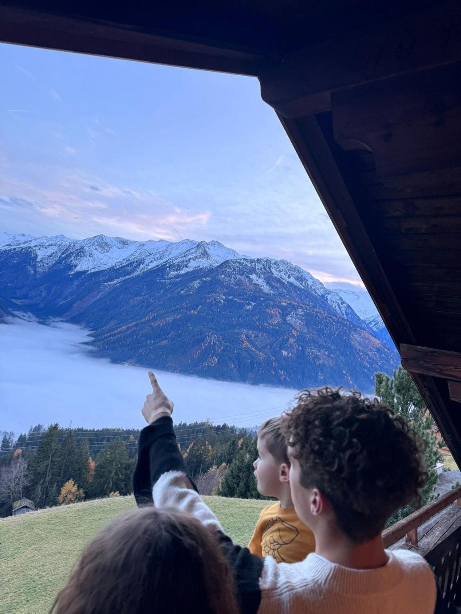 Landhaus Celina - Panoramastall Rossberg Neukirchen am Grossvenediger Bagian luar foto